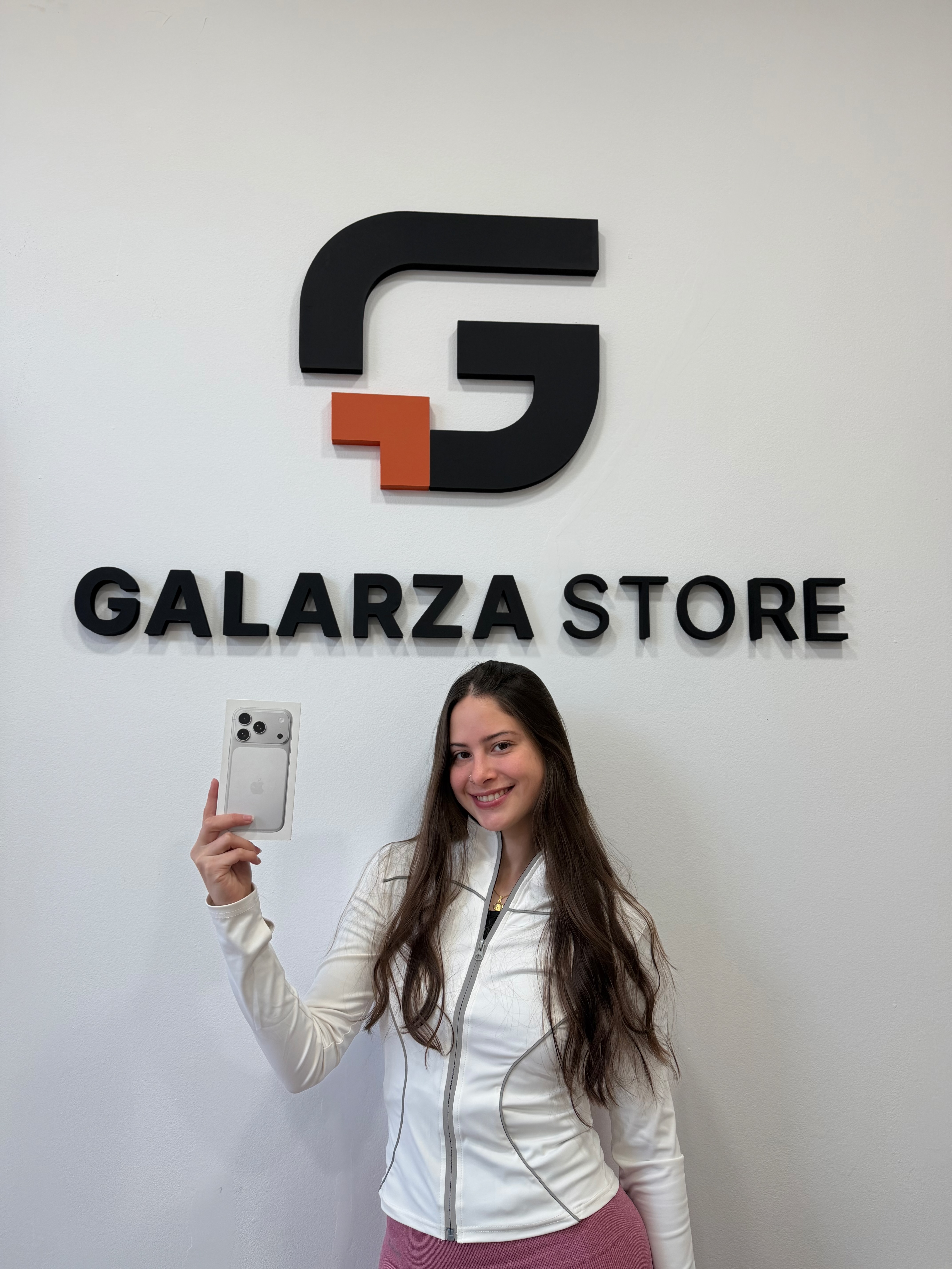 Cliente Sofia Troche en Galarza Store